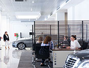 Mercedes-Benz Mengerler Davutpaşa Showroom