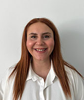 Özge  Güler