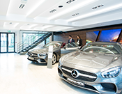 Mercedes-Benz Mengerler Etiler Showroom