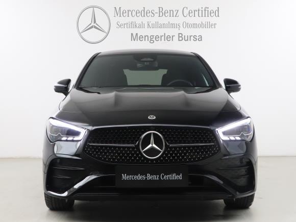 Mercedes-Benz CLA 200 FL AMG