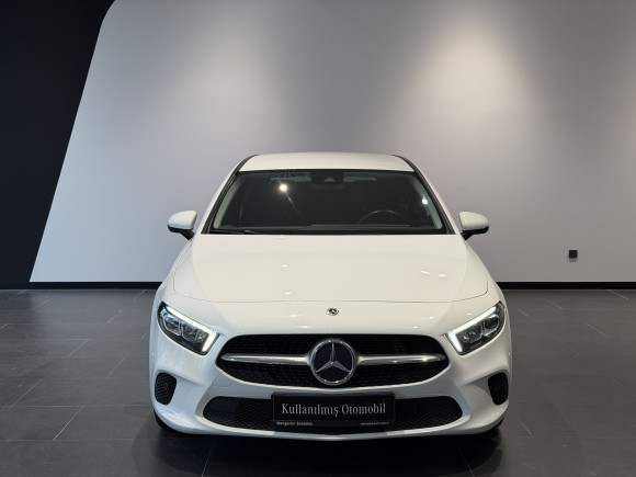 Mercedes-Benz A-Serisi 180d PROGRESSIVE