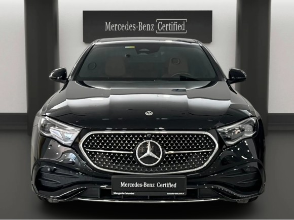 Mercedes-Benz E-Serisi Sedan 220 D 4 MATIC AMG