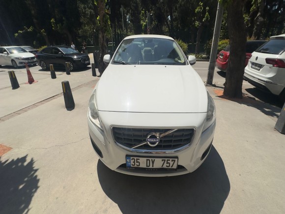 Volvo S60 PREMİUM