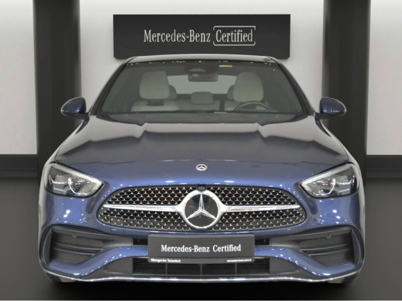 Mercedes-Benz C-Serisi Sedan 200 4MATIC AMG