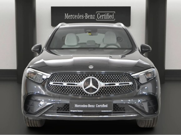 Mercedes-Benz GLC 300d 4MATIC AMG