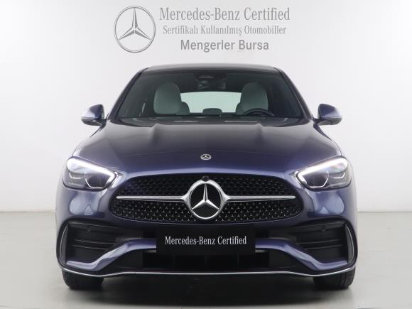 Mercedes-Benz C-Serisi Sedan 200 4MATIC AMG