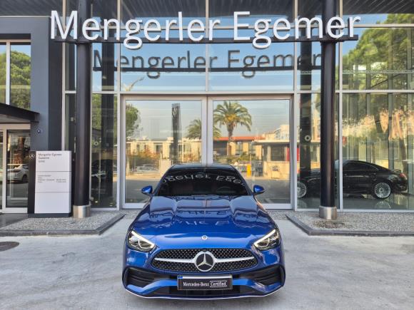 Mercedes-Benz C-Serisi Sedan 200 4MATIC AMG