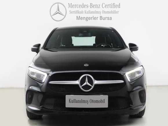 Mercedes-Benz A-Serisi Sedan 180d Sedan Style