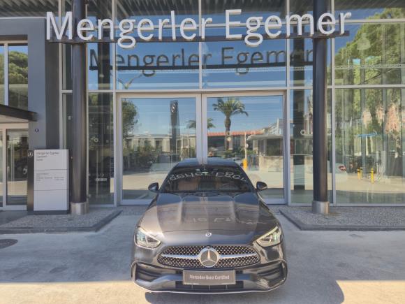 Mercedes-Benz C-Serisi Sedan 200 4MATIC AMG