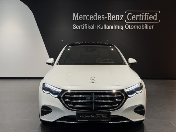 Mercedes-Benz E-Serisi Sedan 220 D 4 MATIC EXCLUSIVE