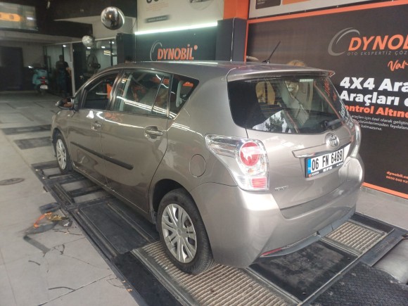 Toyota Verso 1.6 ELEGANT 7K