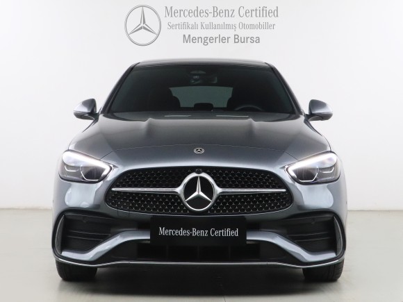 Mercedes-Benz C-Serisi Sedan 200 4MATIC AMG