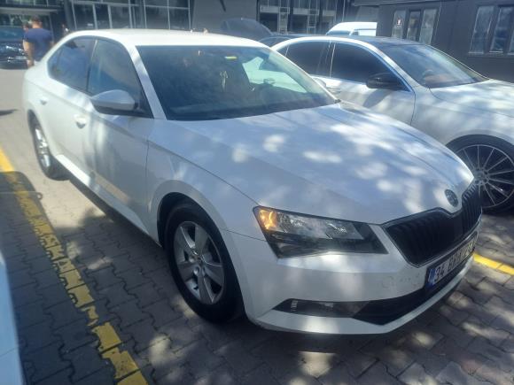 Skoda Superb 1.6 TDI Style