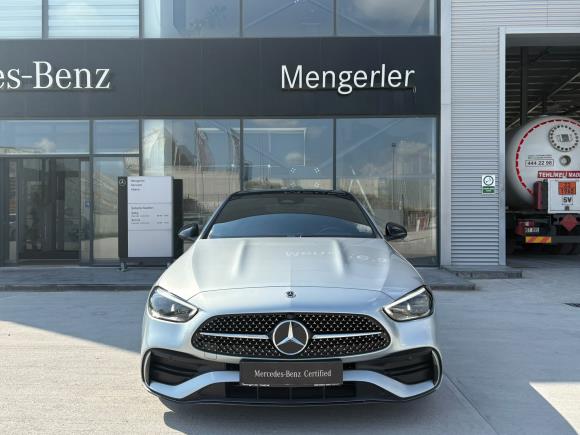 Mercedes-Benz C-Serisi Sedan 200D AMG CAM TAVAN