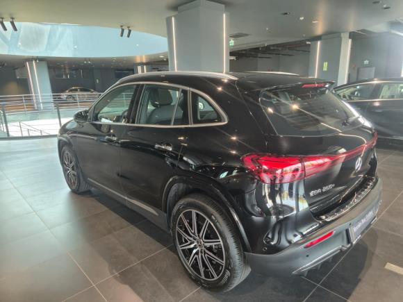 Mercedes-Benz EQA 250+ AMG+