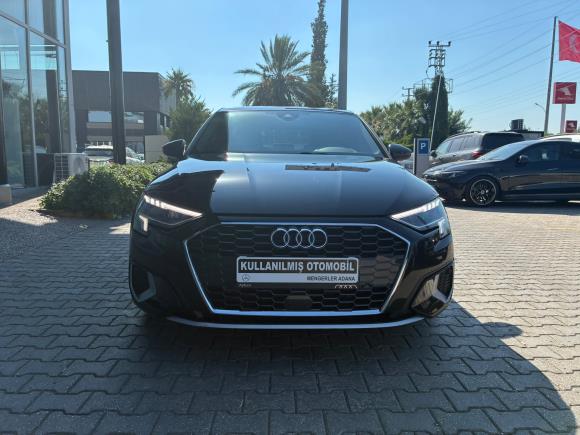 Audi A3  SEDAN ADVANCED
