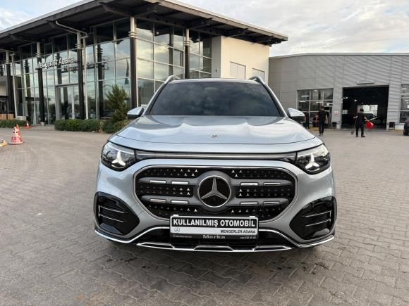 Mercedes-Benz GLB 200 AMG 4 MATIC
