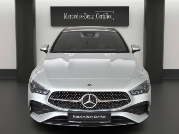 Mercedes-Benz CLA 200 FL AMG