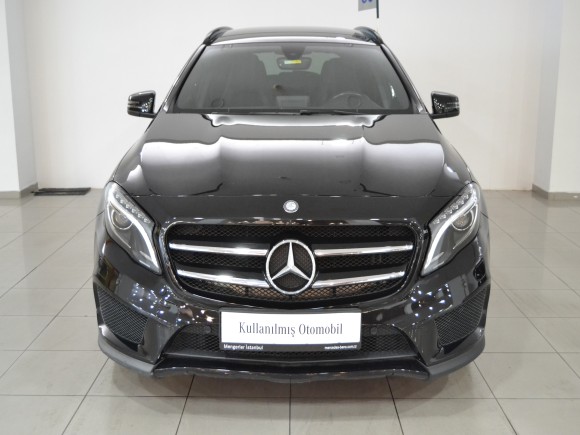 Mercedes-Benz GLA 200 AMG