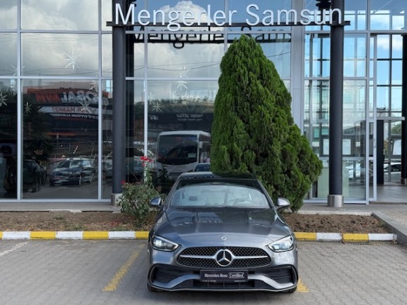 Mercedes-Benz C-Serisi Sedan 200 4MATIC AMG