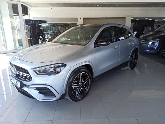 Mercedes-Benz GLA 200 AMG
